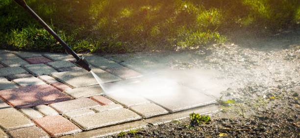 Best Playground Equipment Cleaning  in North Bellmore, NY
